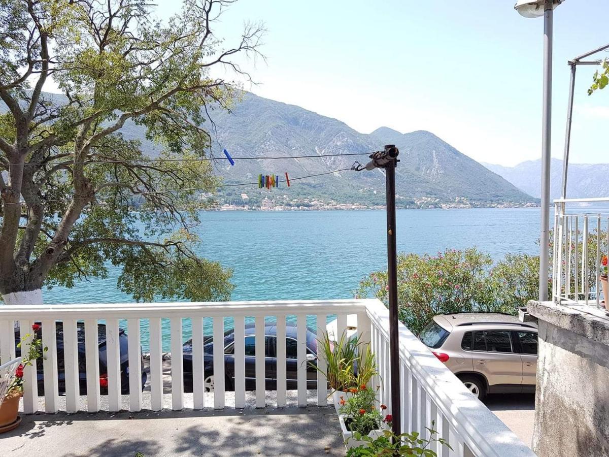Montenegro Apartments - Private Beach Kotor Extérieur photo